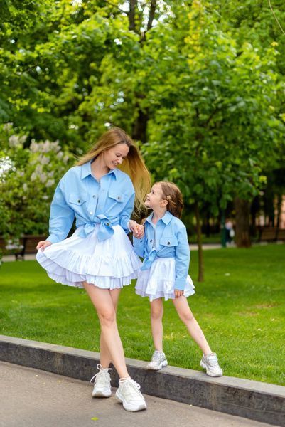 Спідниця Нюша для дівчинки &mdash; Mini Queenie