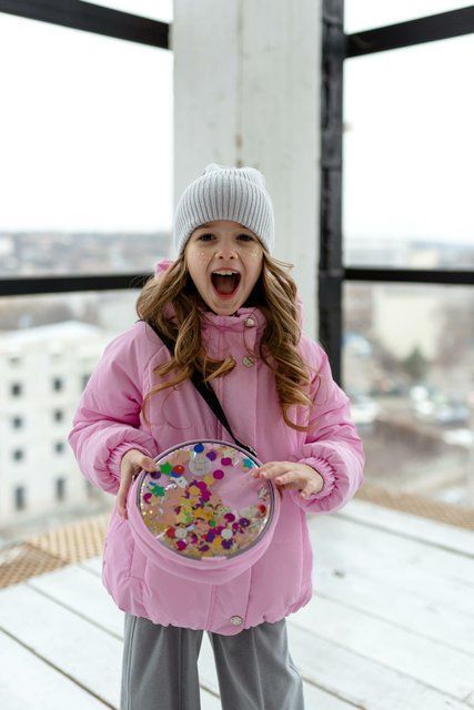 Демі куртка Наомі для дівчинки &mdash; Mini Queenie