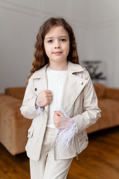 Косуха для дівчинки &mdash; Mini Queenie