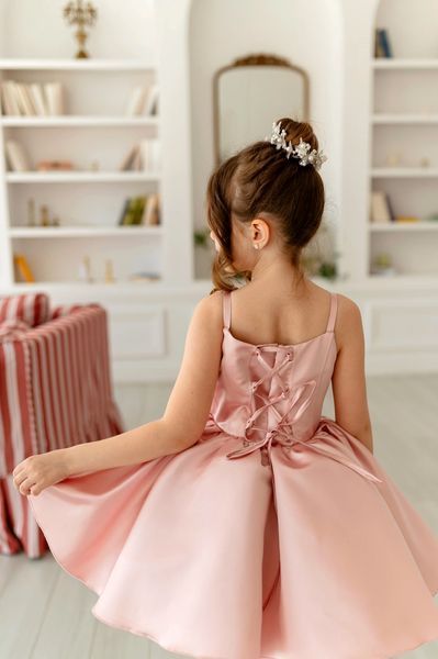 Сукня Скарлет для дівчинки &mdash; Mini Queenie