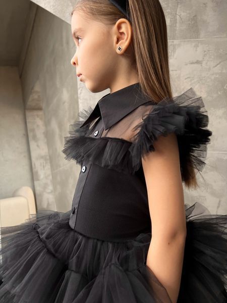 Сукня Венздей чорна для дівчинки &mdash; Mini Queenie