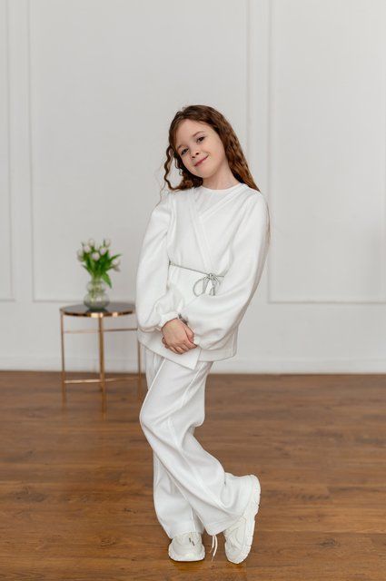 Кардиган та штани кльош для дівчинки &mdash; Mini Queenie