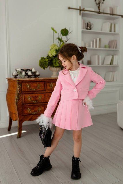 Костюм Трініті зі спідницею рожевий для дівчинки &mdash; Mini Queenie