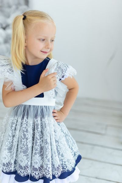Сукня Софі з під'юбником та фартухом для дівчинки &mdash; Mini Queenie