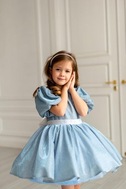 Сукня Адель люрекс блакитна для дівчинки &mdash; Mini Queenie