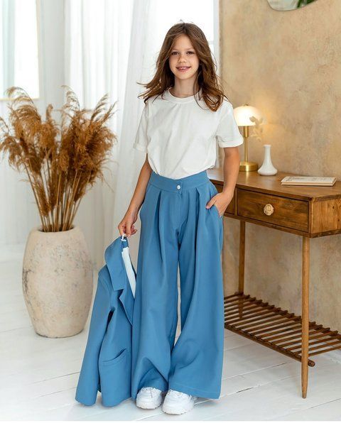 Футболка Ріта для дівчинки &mdash; Mini Queenie
