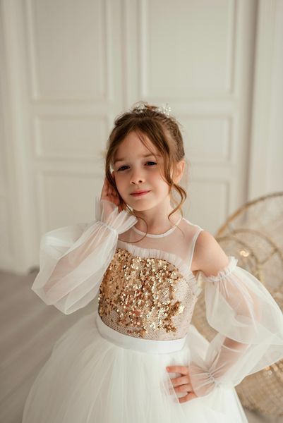 Сукня Тіана довга біла з золотими паєтками для дівчинки &mdash; Mini Queenie