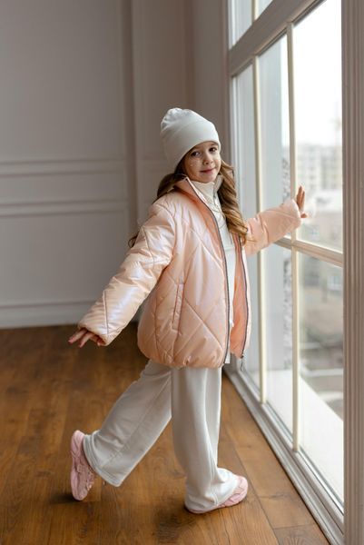 Демі куртка Ромби для дівчинки &mdash; Mini Queenie