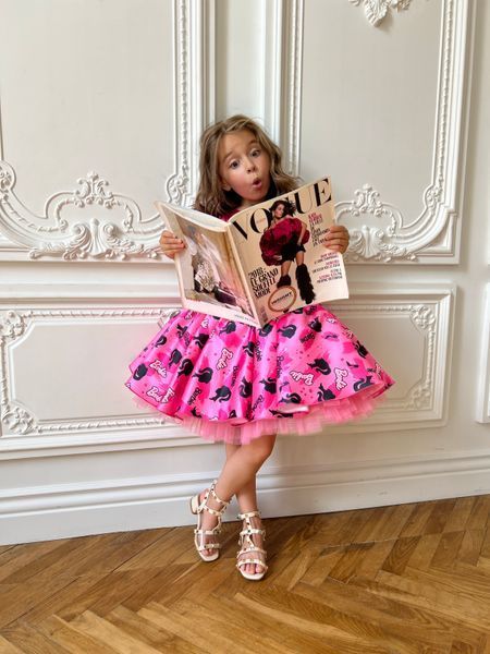Сукня Барбі рожева для дівчинки &mdash; Mini Queenie
