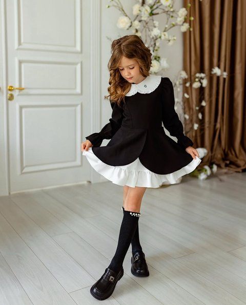 Сукня Айворі міні чорна для дівчинки &mdash; Mini Queenie