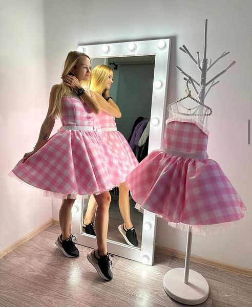 Сукня Барбі рожева для дівчинки &mdash; Mini Queenie