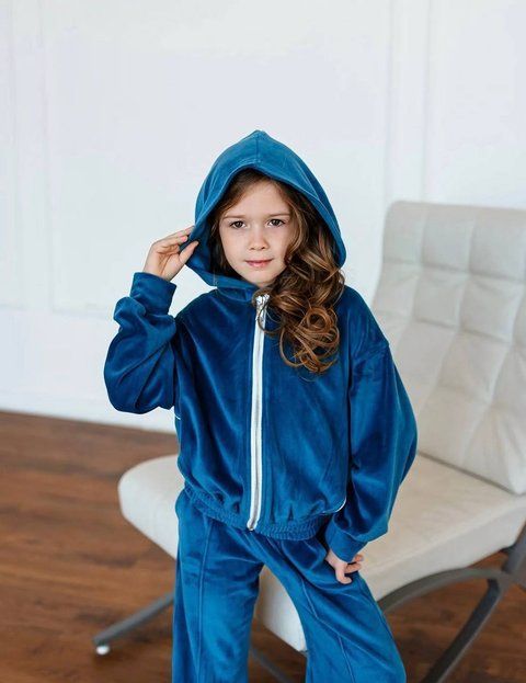 Спортивний костюм Сінті велюровий для дівчинки &mdash; Mini Queenie