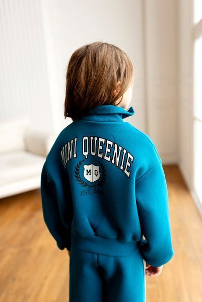 Спортивний костюм Спорт зі накаткою на спині для дівчинки &mdash; Mini Queenie