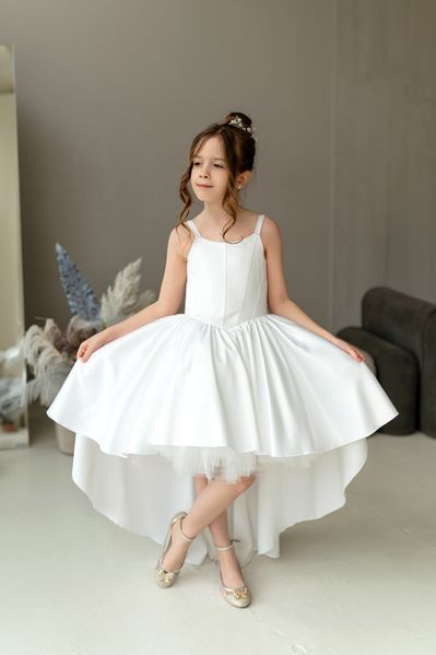 Сукня Скарлет зі шлейфом для дівчинки &mdash; Mini Queenie