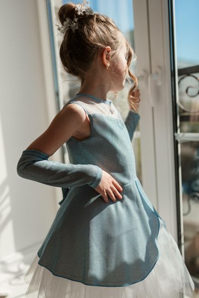 Сукня Айворі люрекс для дівчинки &mdash; Mini Queenie