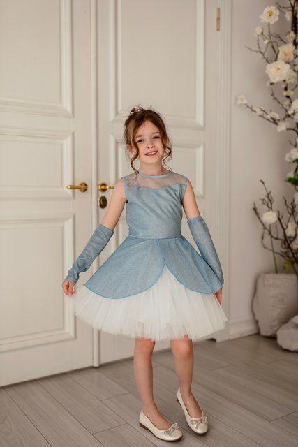 Сукня Айворі люрекс для дівчинки &mdash; Mini Queenie