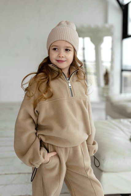 Спортивний костюм Мішель зі куліскою для дівчинки &mdash; Mini Queenie