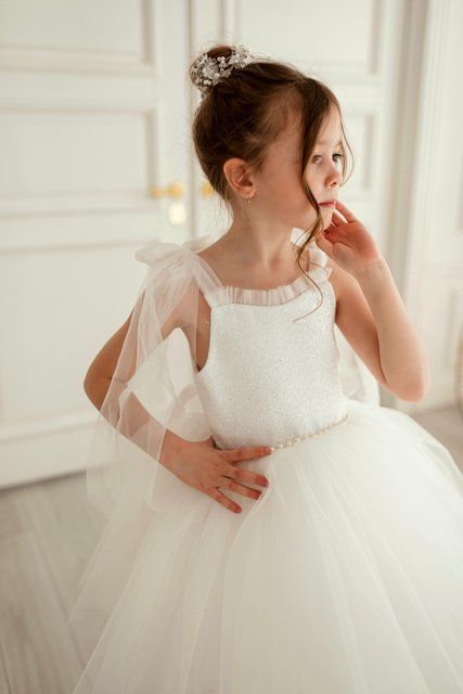 Сукня Хлоя для дівчинки &mdash; Mini Queenie