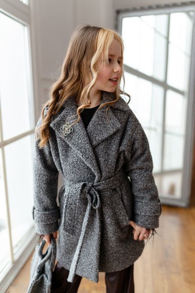 Пальто Фібі букле для дівчинки &mdash; Mini Queenie