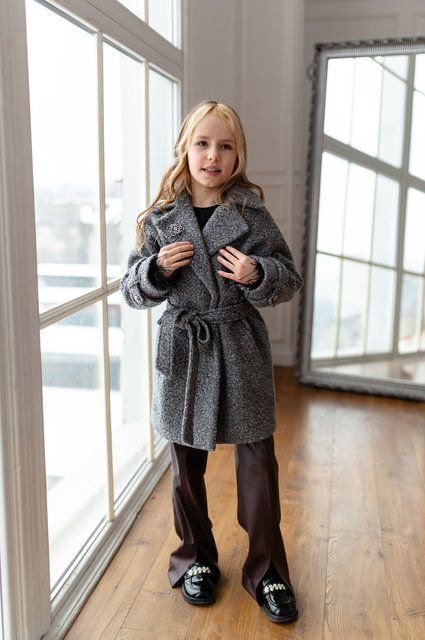 Пальто Фібі букле для дівчинки &mdash; Mini Queenie