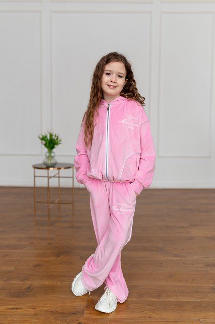 Спортивний костюм Freedom велюровий з затяжкою для дівчинки &mdash; Mini Queenie