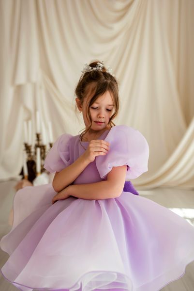 Сукня Адель для дівчинки &mdash; Mini Queenie