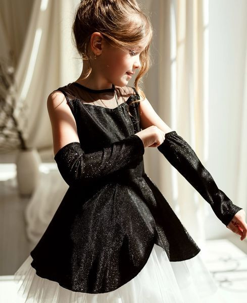 Сукня Айворі люрекс чорна для дівчинки &mdash; Mini Queenie