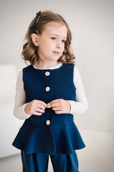 Жилетка Джейн та штани палаццо для дівчинки &mdash; Mini Queenie
