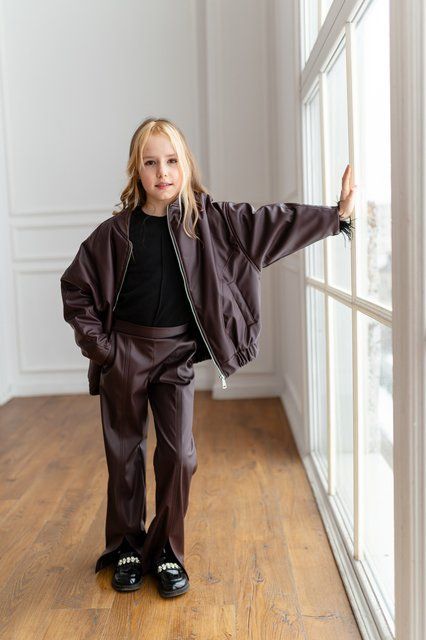 Бомбер Зара для дівчинки &mdash; Mini Queenie