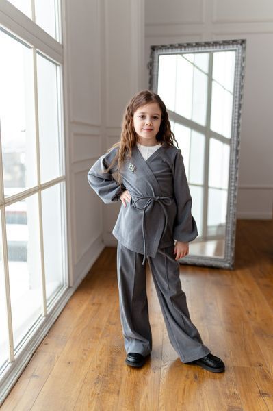 Кардиган та штани кльош для дівчинки &mdash; Mini Queenie