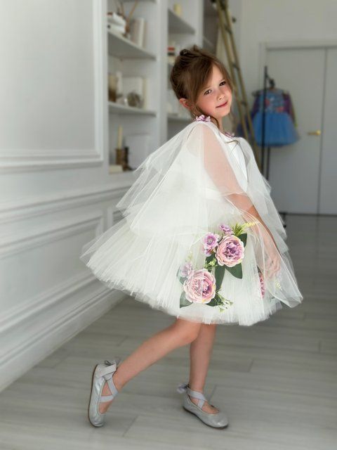 Сукня Піон зі крильцями для дівчинки &mdash; Mini Queenie