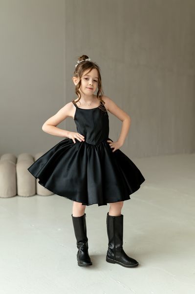 Сукня Скарлет для дівчинки &mdash; Mini Queenie