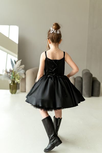Сукня Скарлет для дівчинки &mdash; Mini Queenie