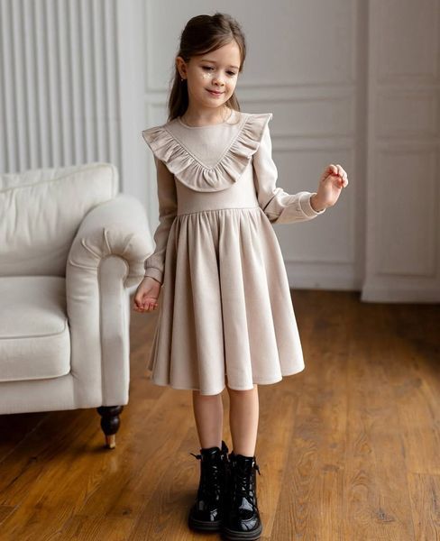 Сукня Шері бежева для дівчинки &mdash; Mini Queenie